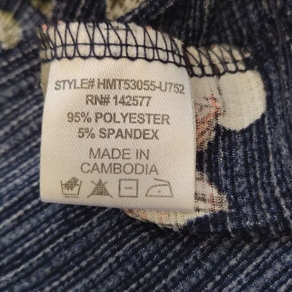 Story On Blue Floral Smocked Peplum Tank Top Large - Picture 9 of 10